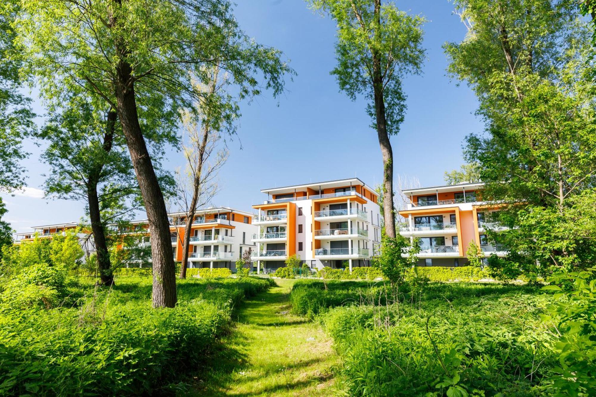 Blue4 Apartment Balatonfůzfő Eksteriør bilde